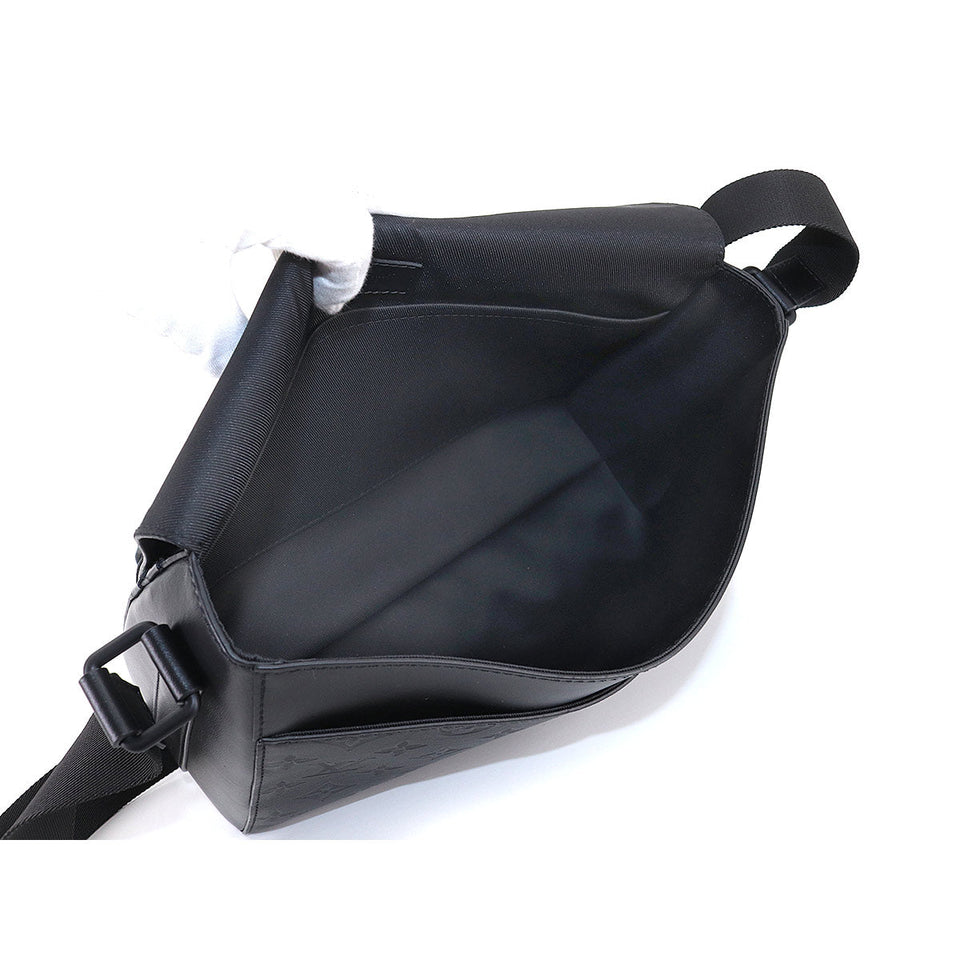 Louis Vuitton Monogram Shadow Sprinter Messenger Shoulder Bag Leather Noir