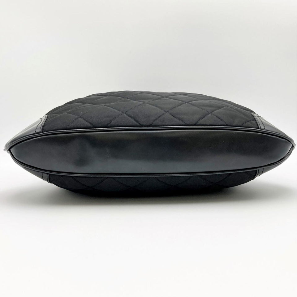 Luxury Burberry Shopper