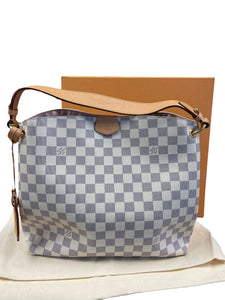Handbag Luxury Designer By Louis Vuitton Size: Medium