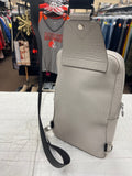 Handbag Luxury Designer By Louis Vuitton Size: Medium