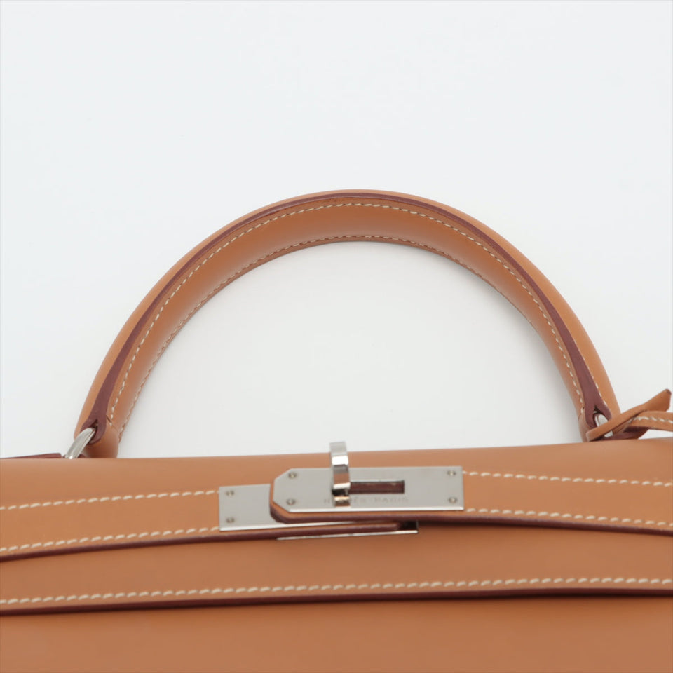 Hermes Kelly 28   Vache Natural - Stamp Square C