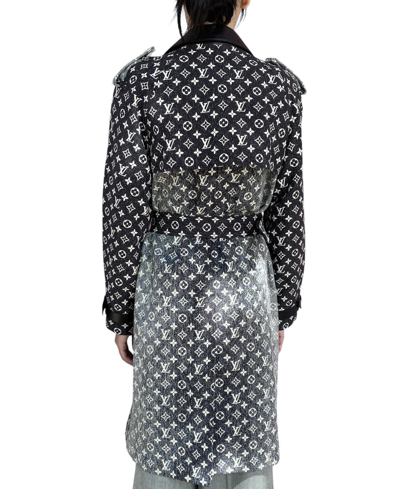 Louis Vuitton 2023 Black Denim Monogram Trench Coat - 38
