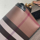 Burberry Cross Body Bag BG0525011