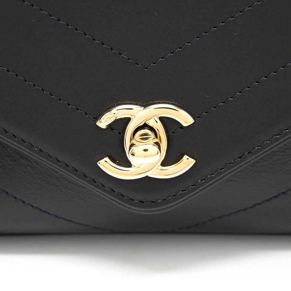 Chanel Calfskin Chevron Leather Chain Waist Bag Black