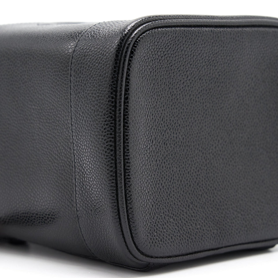 Chanel Vintage Caviar Vanity Case