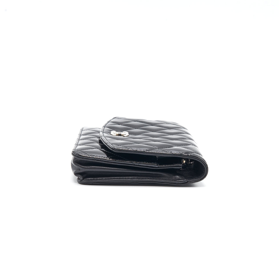 Chanel Wallet on Chain Patent leather black