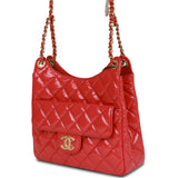 Chanel Quilted CC Hobo Bag Red Shiny Crumpled Calfskin Antique Gold Hardware