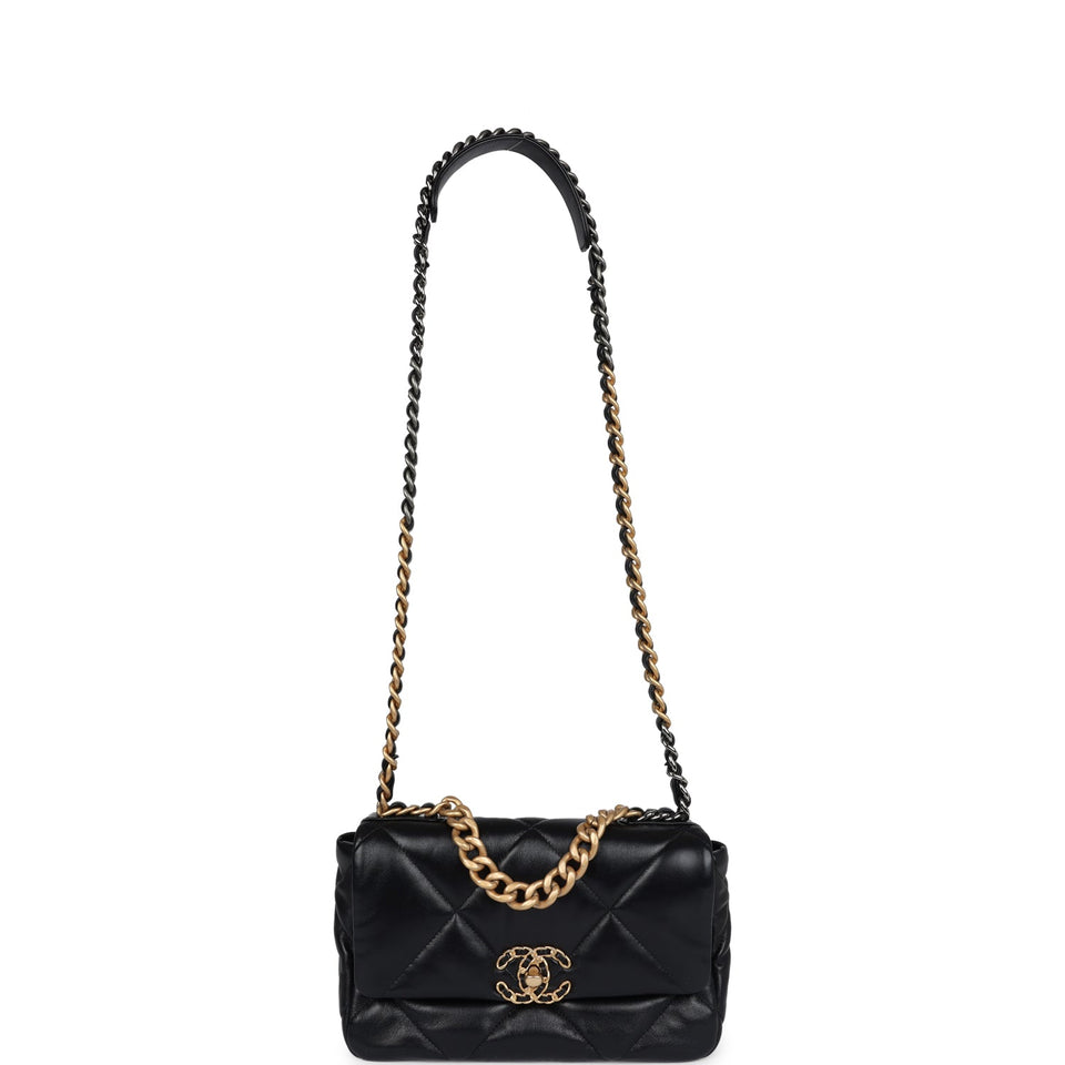 Chanel Medium 19 Flap Bag Black Lambskin Mixed Hardware