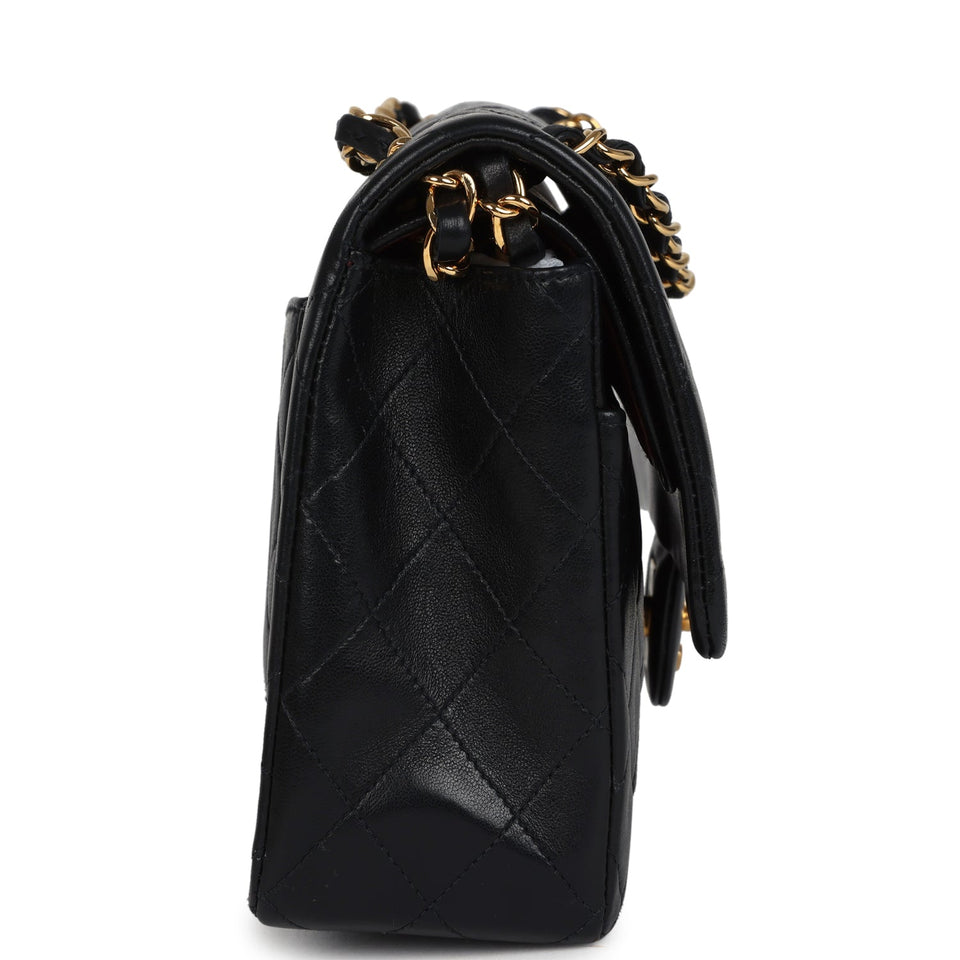 Chanel Vintage Medium Classic Double Flap Bag Black Lambskin Gold Hardware