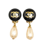 Chanel CC Dangling Faux Pearl Clip on Earrings (SHG-xVB7Y6)