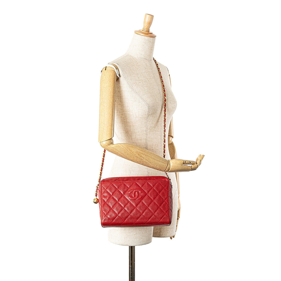 Chanel CC Quilted Caviar Chain Camera Bag
