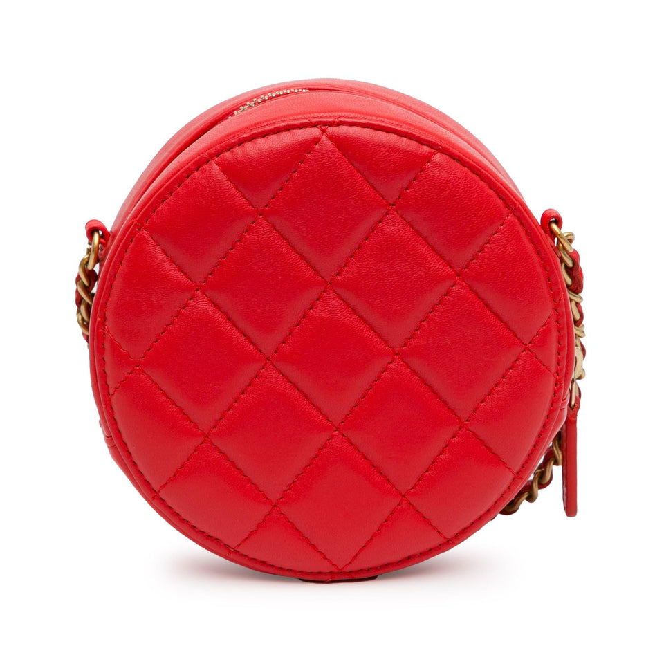 Chanel CC Quilted Lambskin Pearl Crush Round Clutch with Chain (SHG-NXSLvp)