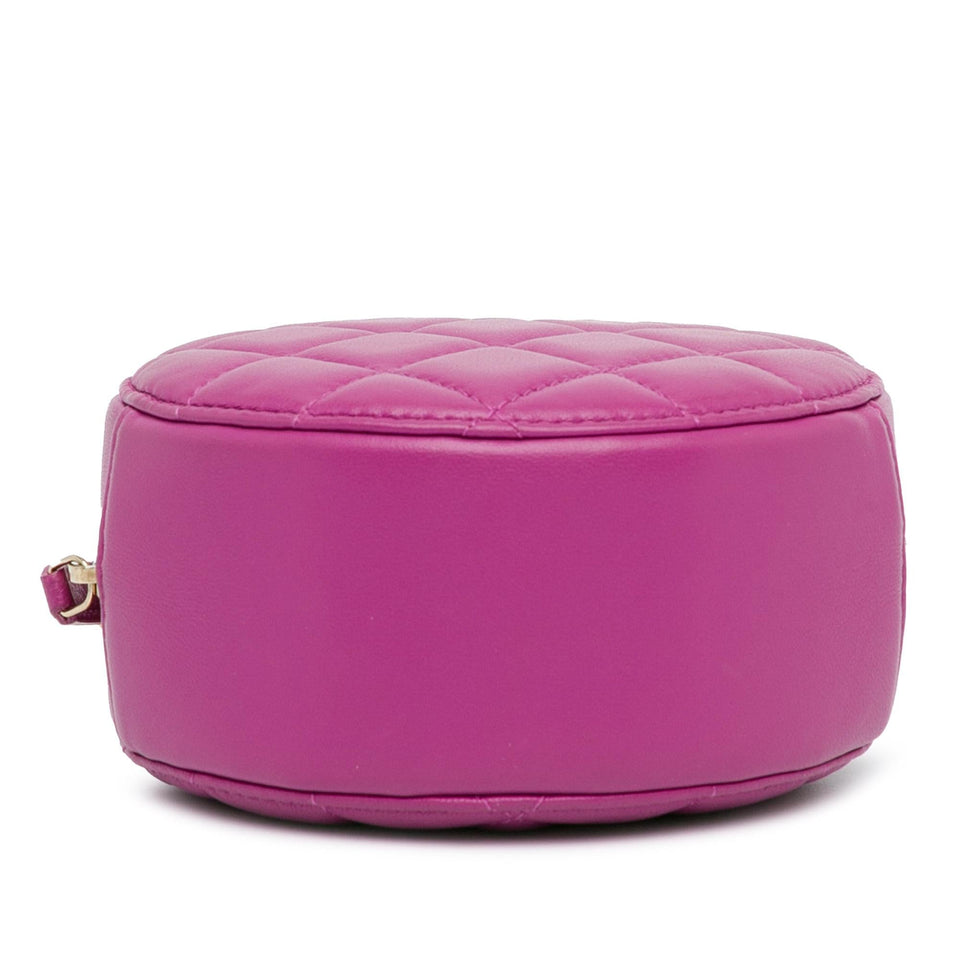 Chanel CC Quilted Lambskin Pearl Crush Round Clutch with Chain (SHG-y8BBxN)