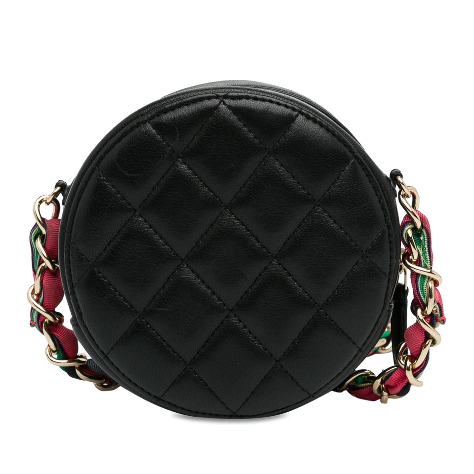 Chanel CC Quilted Lambskin Ribbon Round Clutch With Chain (SHG-oOGi2u)