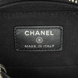 Chanel CC Quilted Patent Clutch With Chain (SHG-ROhwQv)
