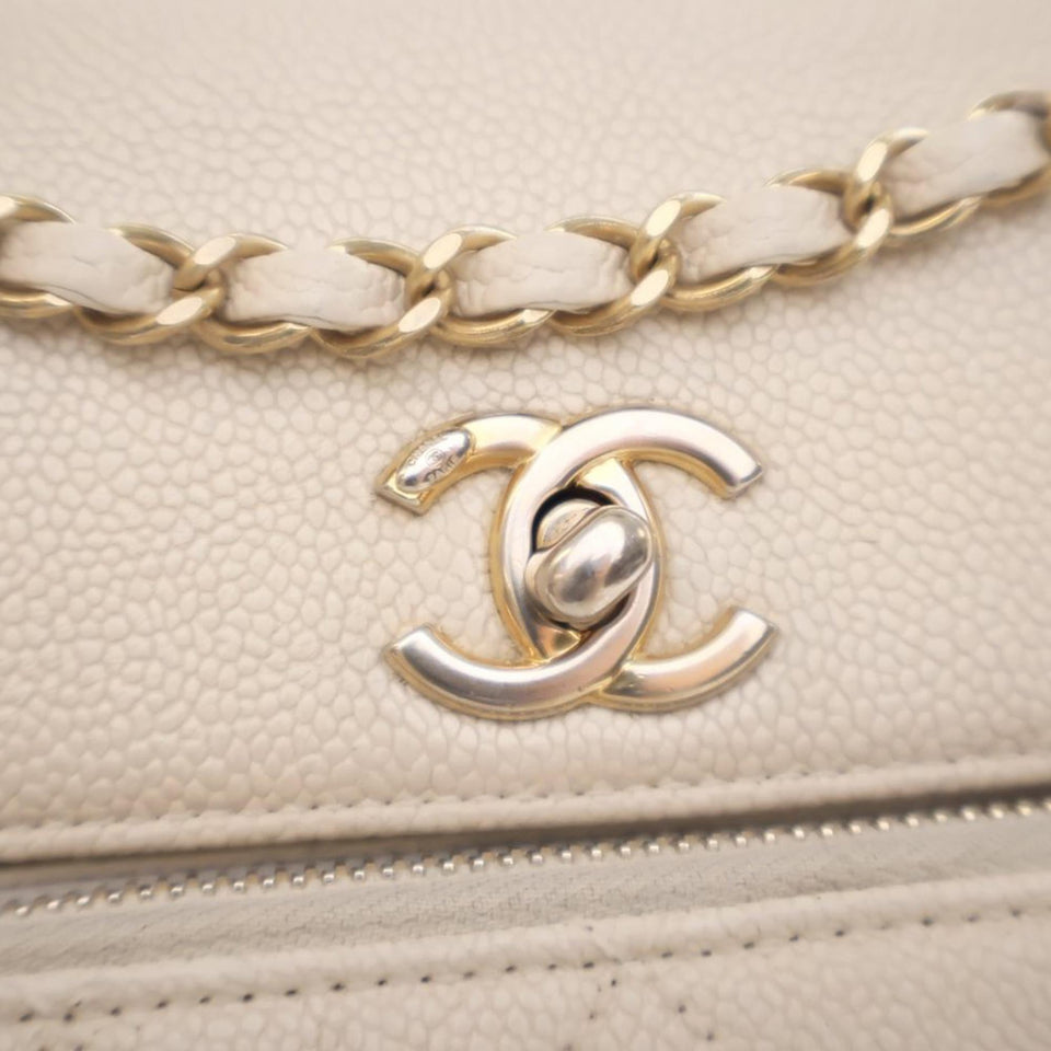 Chanel Caviar Business Affinity Messenger Flap