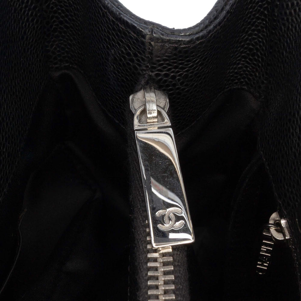 Chanel Caviar Grand Shopping Tote