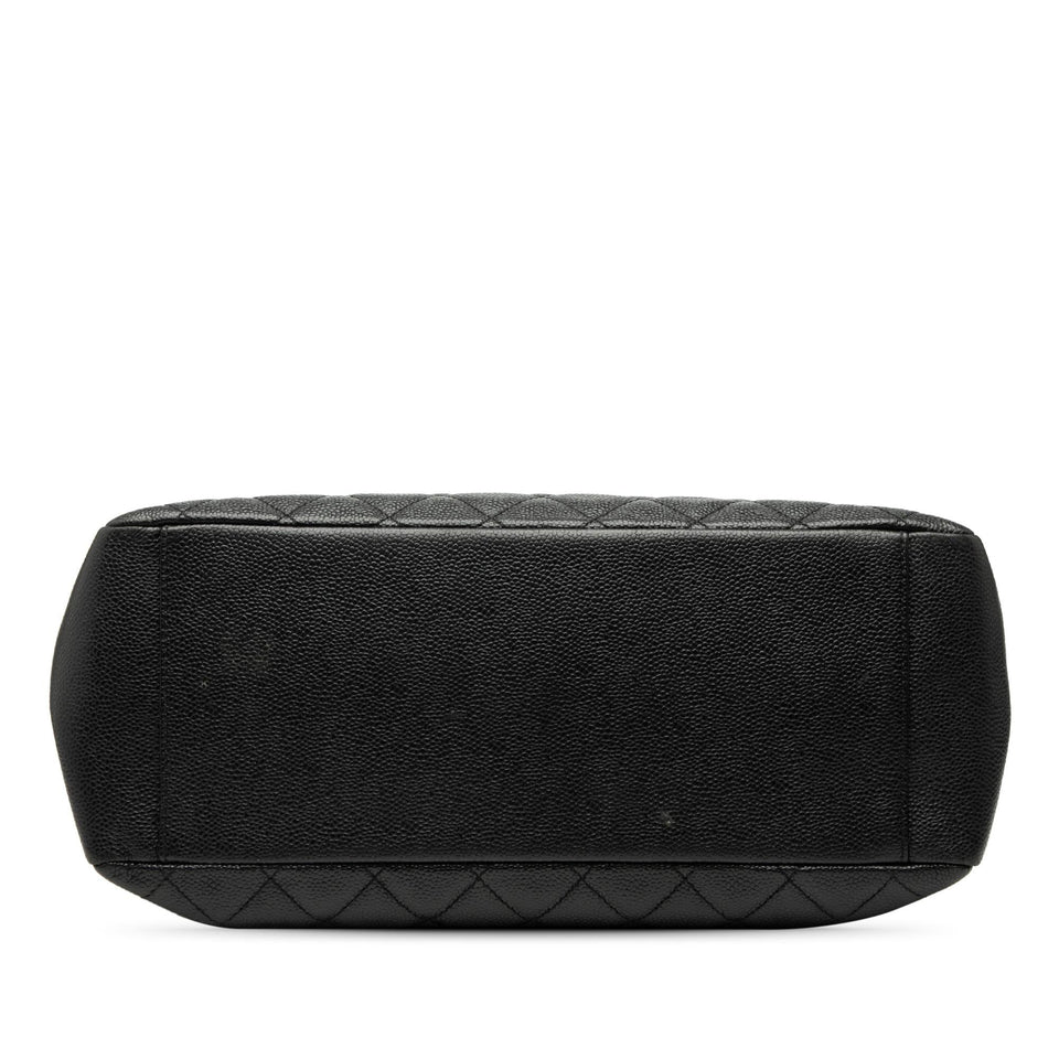 Chanel Caviar Grand Shopping Tote