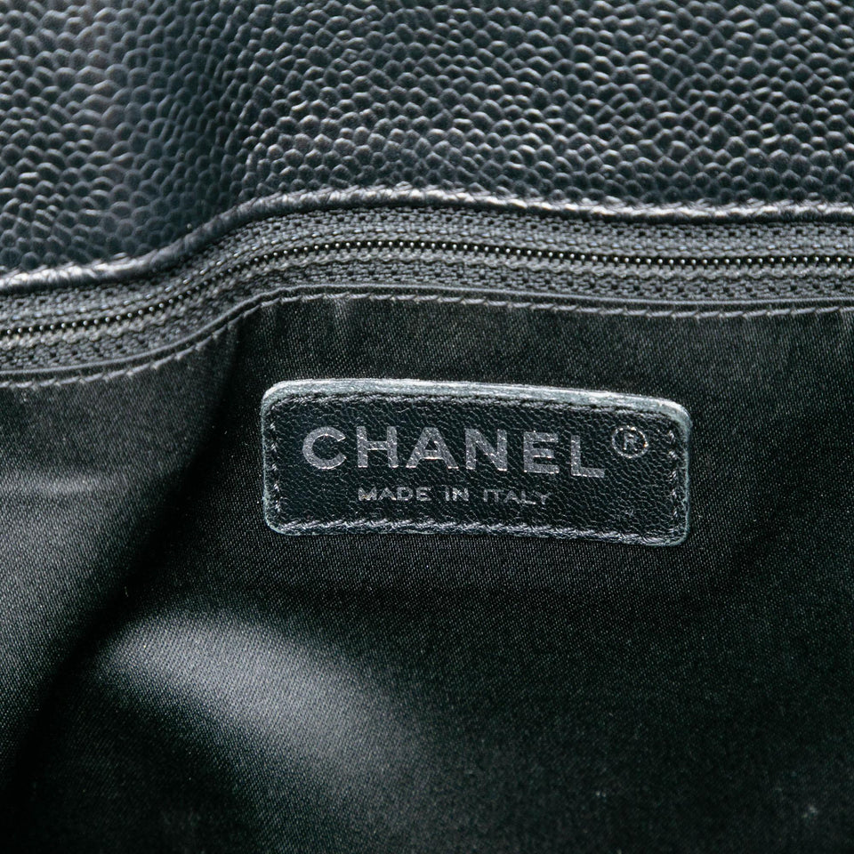 Chanel Caviar Grand Shopping Tote