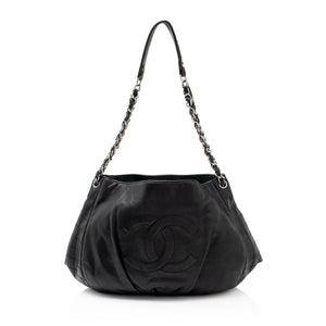 Chanel Caviar Leather Timeless CC Shoulder Bag