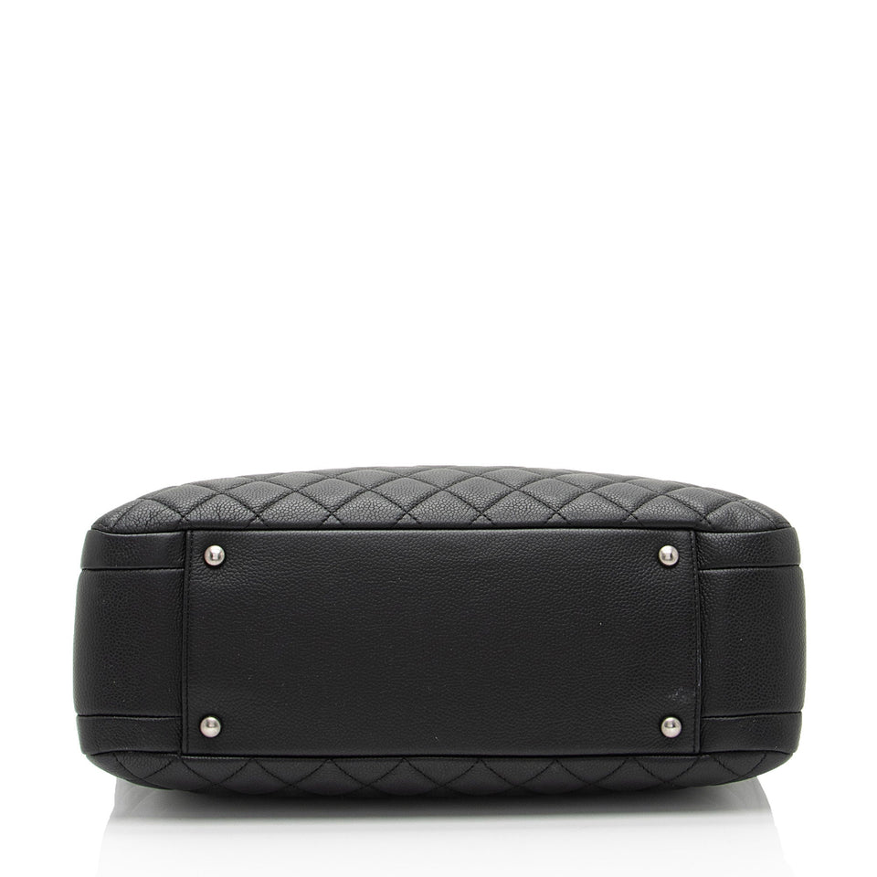 Chanel Caviar Leather Urban Companion Tote (SHF-nAN9Fg)