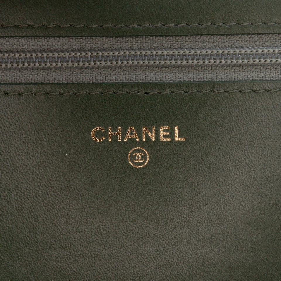 Chanel Chevron Quilted Crumpled Calfskin Boy Wallet On Chain