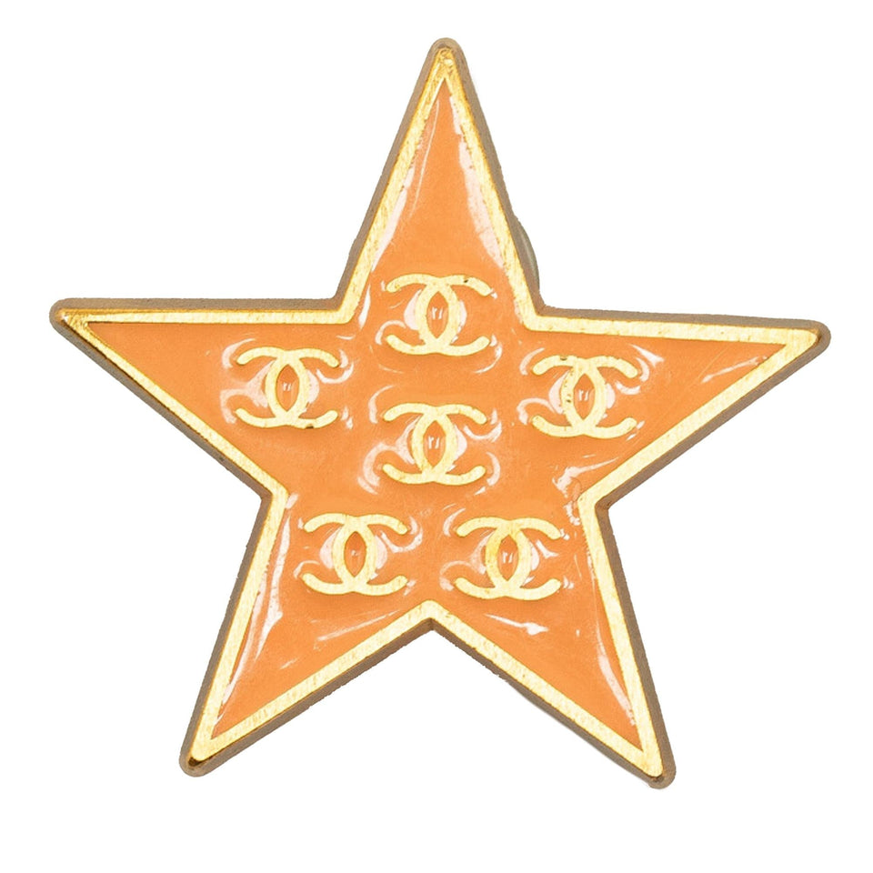 Chanel Enamel CC Star Clip-On Earrings (SHG-sn3z2v)