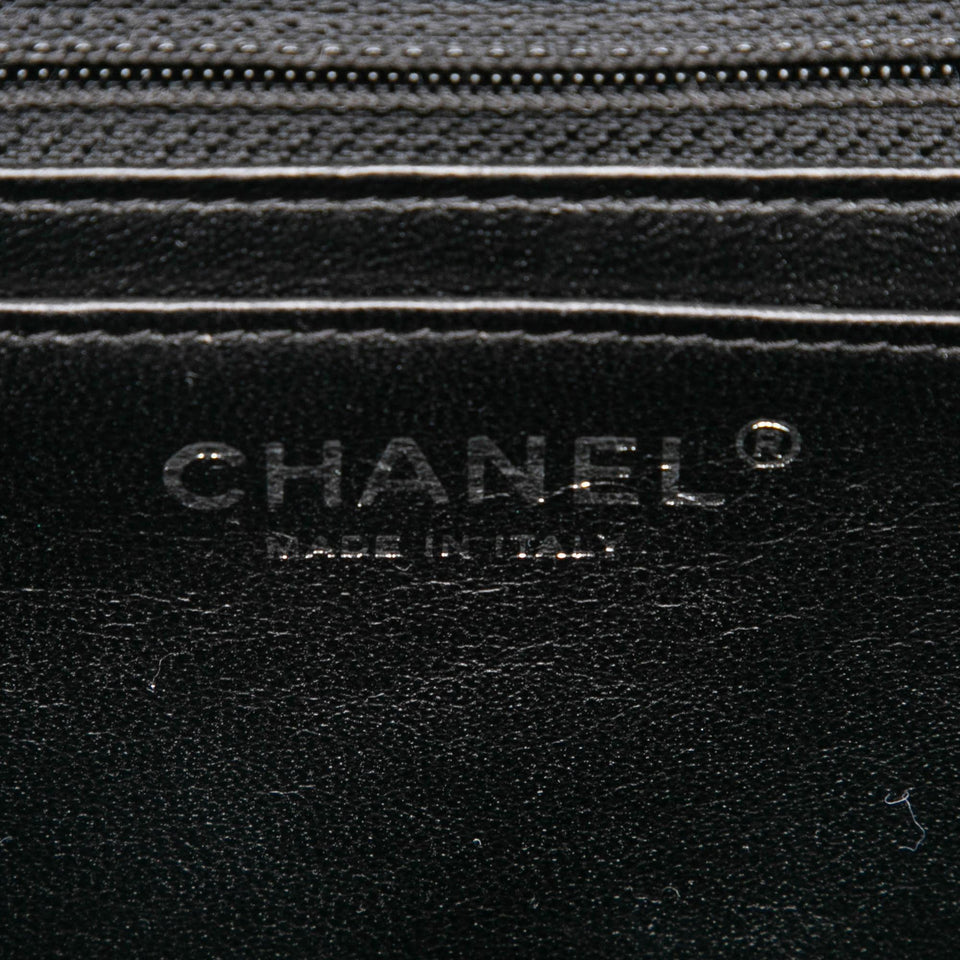 Chanel Jumbo Classic Caviar Double Flap