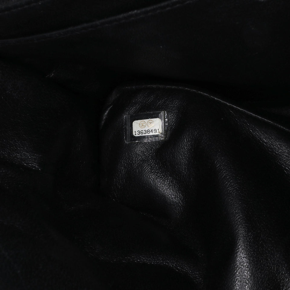 Chanel Jumbo Classic Caviar Single Flap