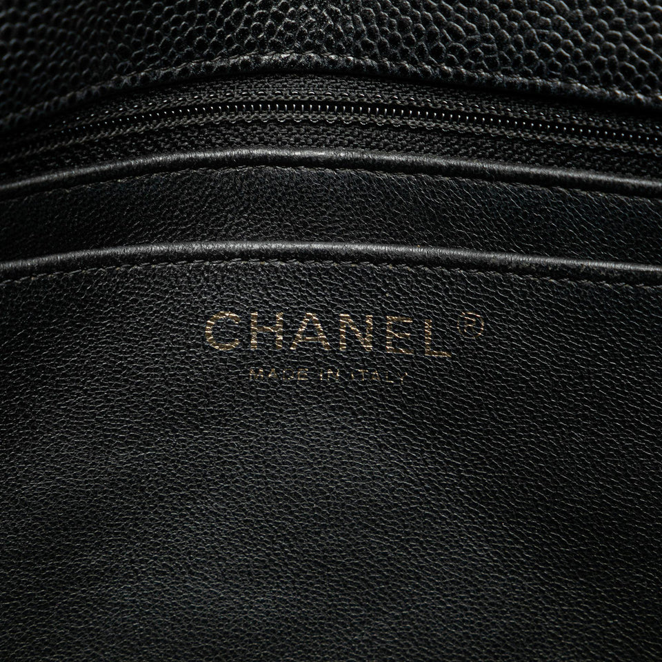 Chanel Jumbo Classic Caviar Single Flap