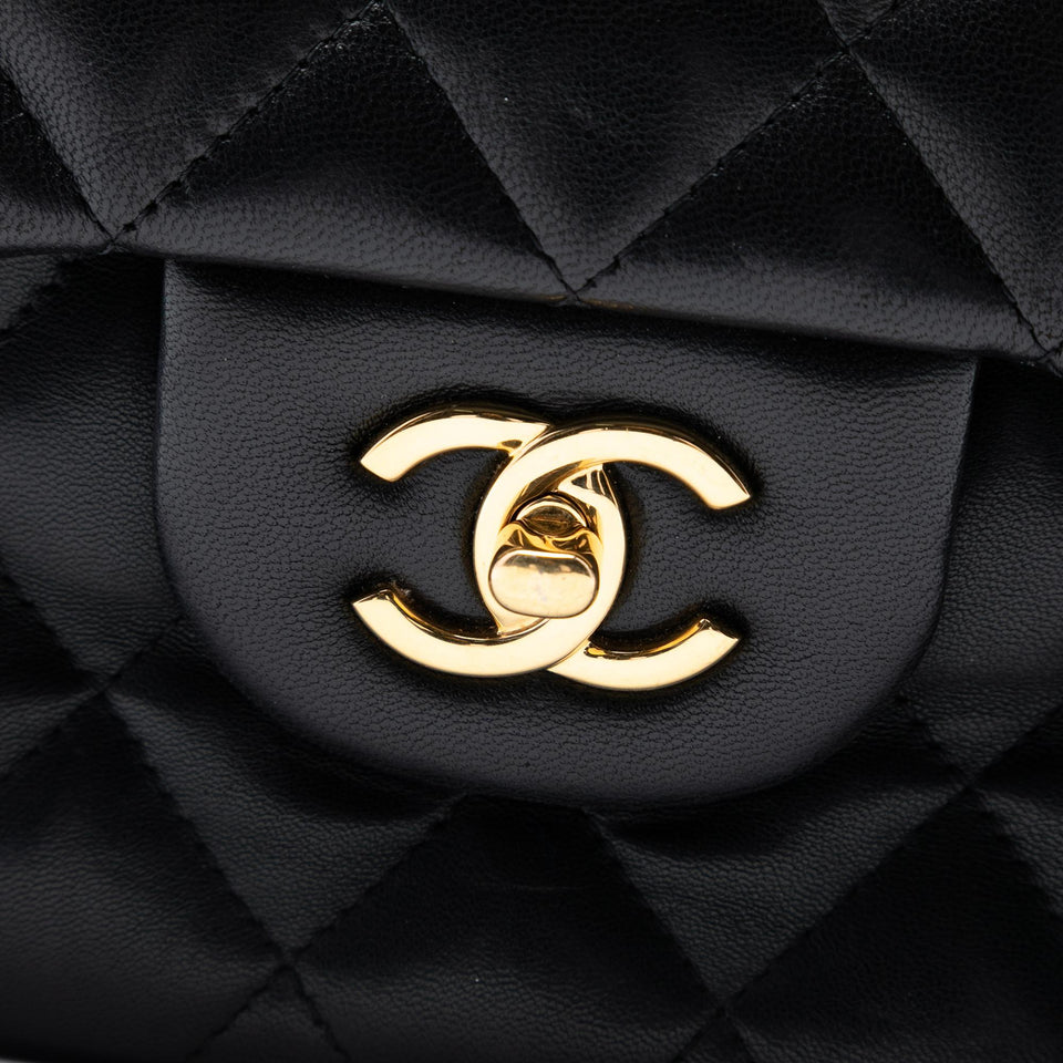 Chanel Jumbo Classic Lambskin Double Flap