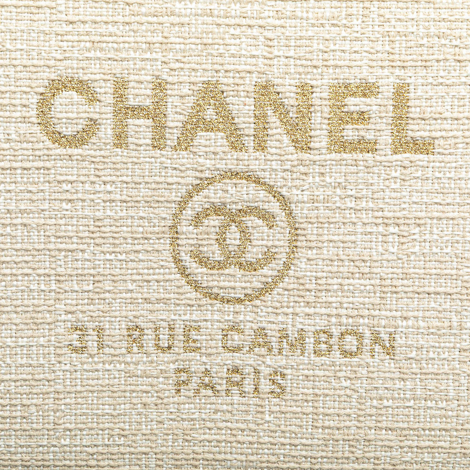 Chanel Large Raffia Deauville O Case Clutch