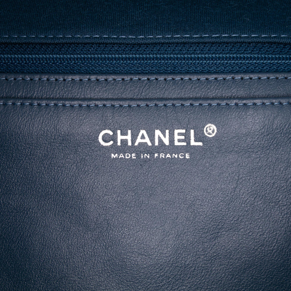 Chanel Maxi Classic Jersey Single Flap