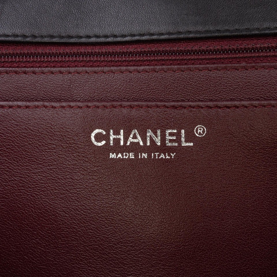 Chanel Maxi Classic Lambskin Single Flap