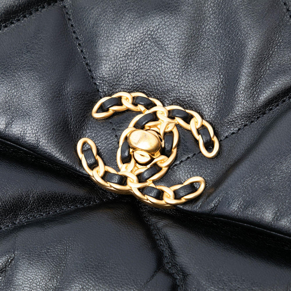 Chanel Maxi Lambskin 19 Flap