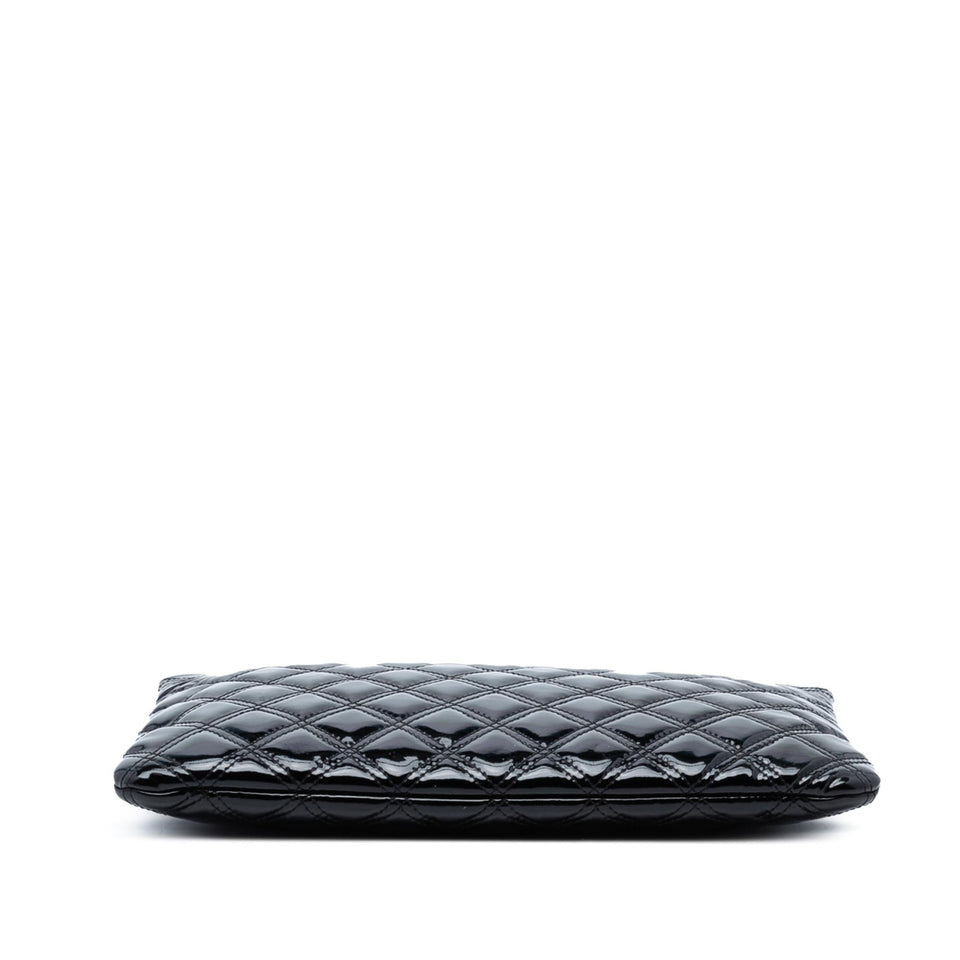 Chanel Medium Quilted Patent Double Stitch O Case Clutch