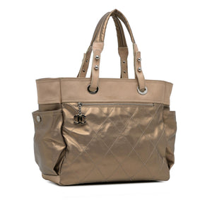 Chanel Paris Biarritz Tote (SHG-lQIpZ7)