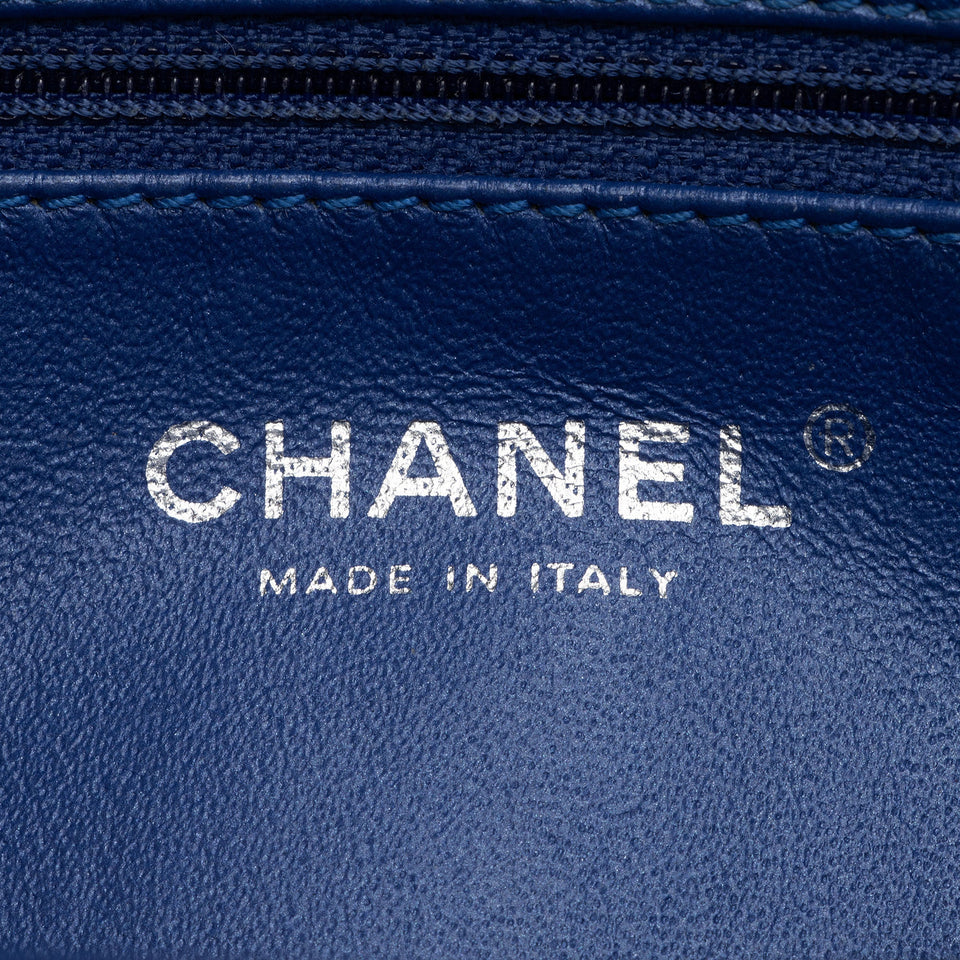 Chanel Patent Leather Timeless Clutch (SHF-UYzBin)