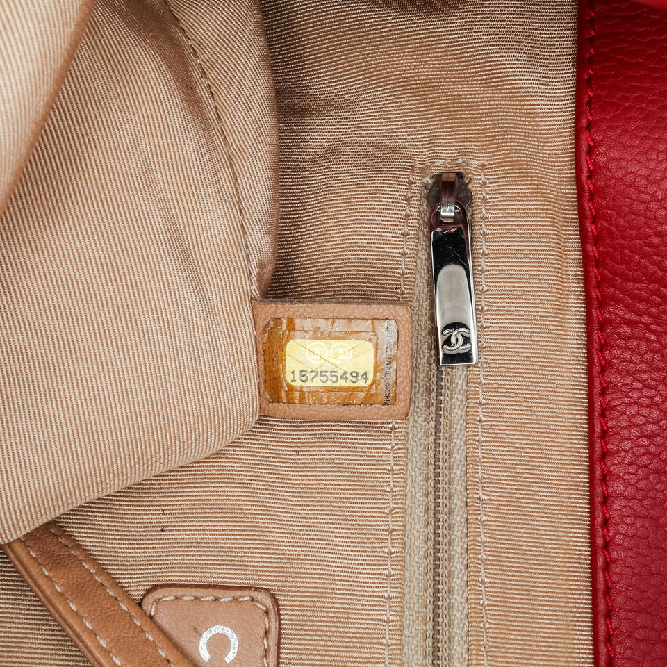 Chanel Quilted Caviar Expandable Zip Tote