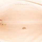 Chanel Quilted Caviar Flap Clutch with Chain (SHG-7v4fjq)