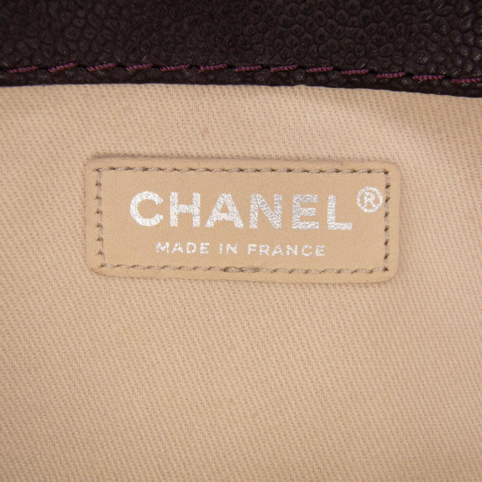 Chanel Quilted Iridescent Caviar Lady Pearly Flap
