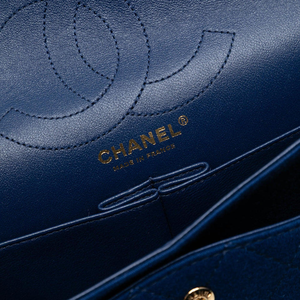 Chanel Quilted Jersey Reissue 2.55 Double Flap 226