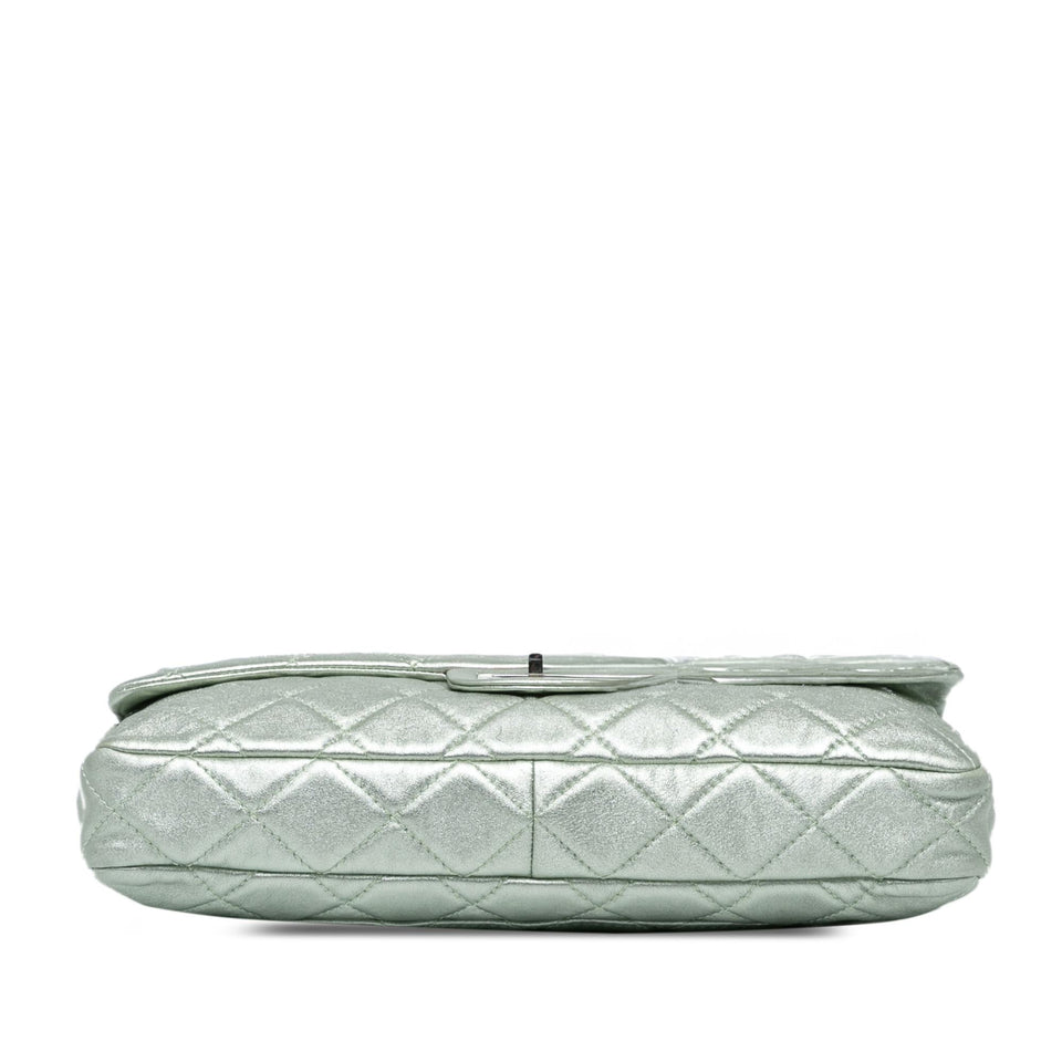 Chanel Reissue 2.55 Metallic Calfskin Roll Clutch (SHG-e9cHyV)