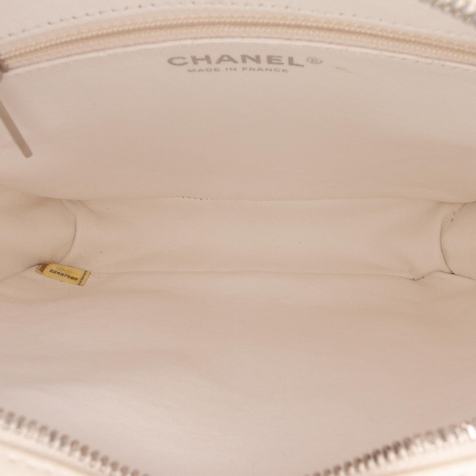 Chanel Tweed and Resin Zipped Shopping Bag