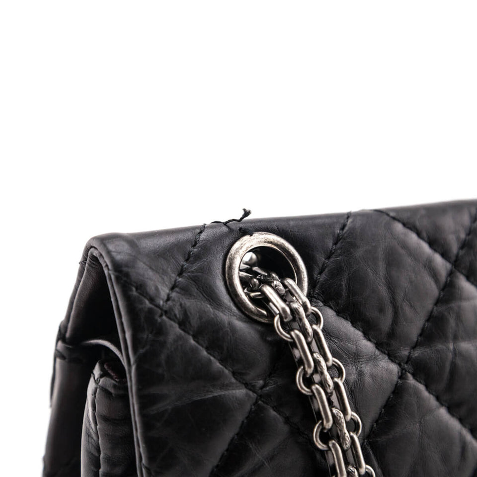 Chanel Black Quilted Aged Calfskin 2.55 Reissue 226 Flap Bag