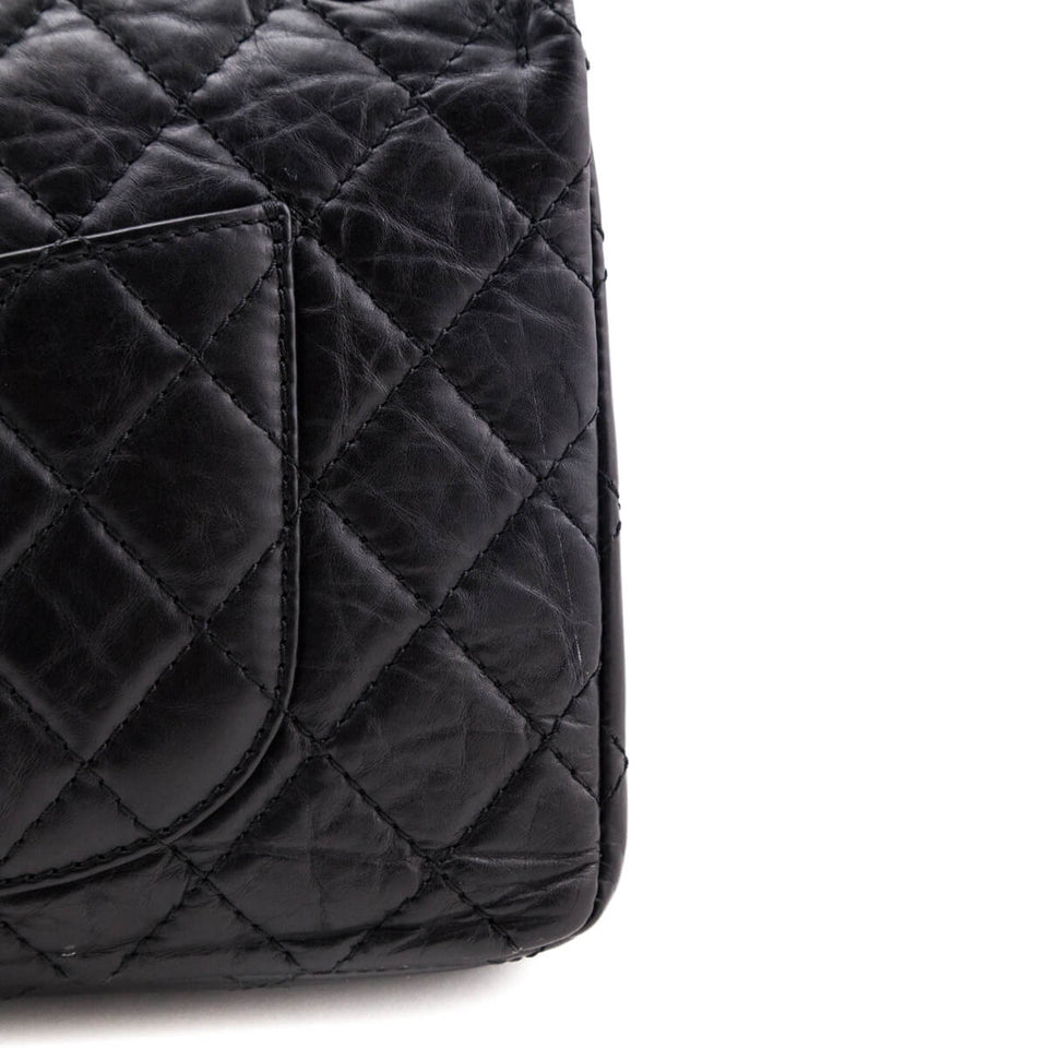 Chanel Black Quilted Aged Calfskin 2.55 Reissue 226 Flap Bag