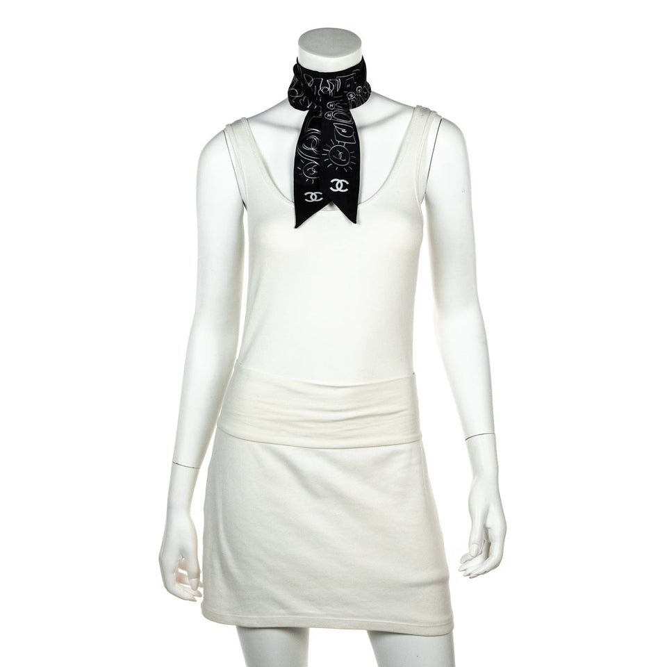 Chanel Black & White Twilly