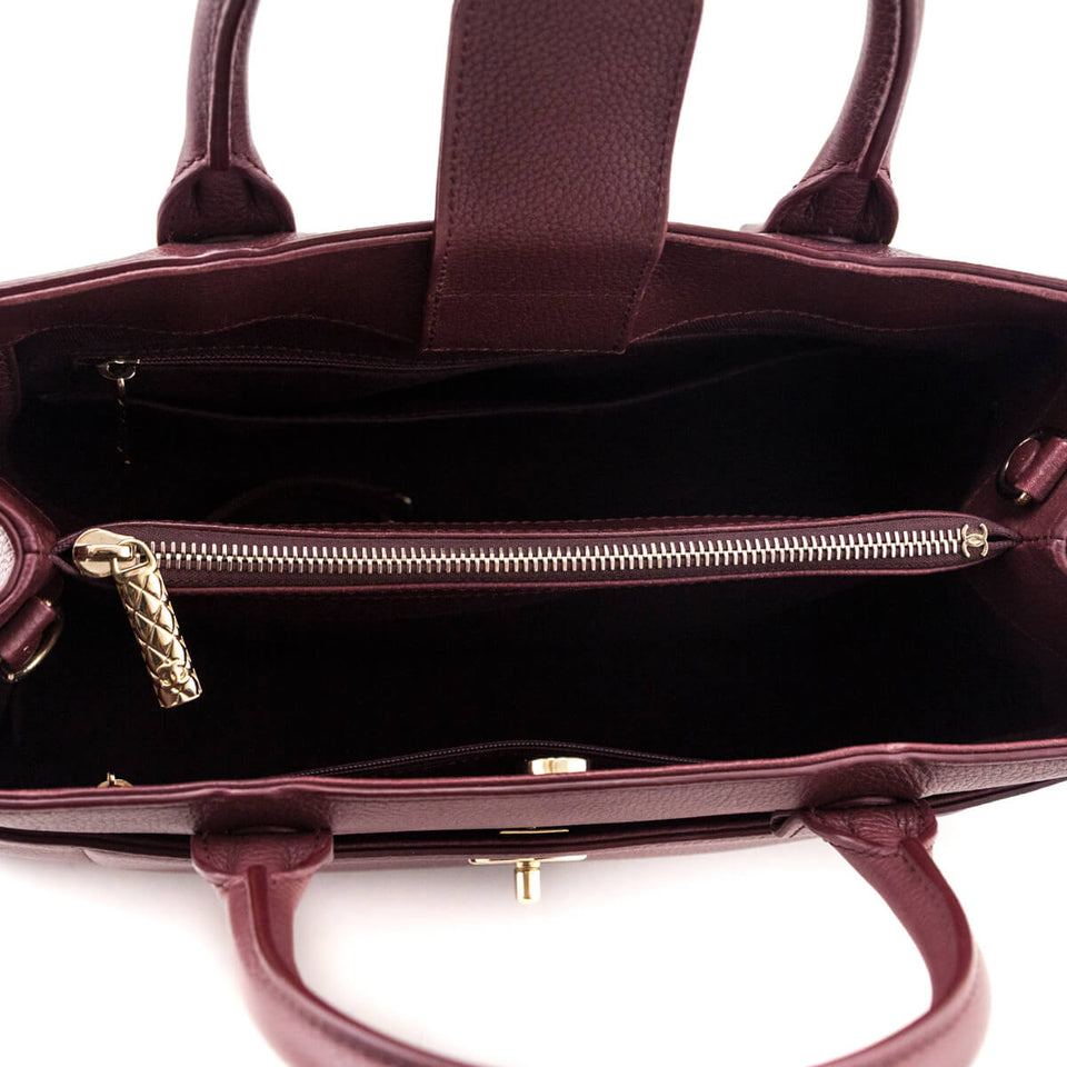 Chanel Burgundy Grained Calfskin Small Neo Executive Shopper Tote