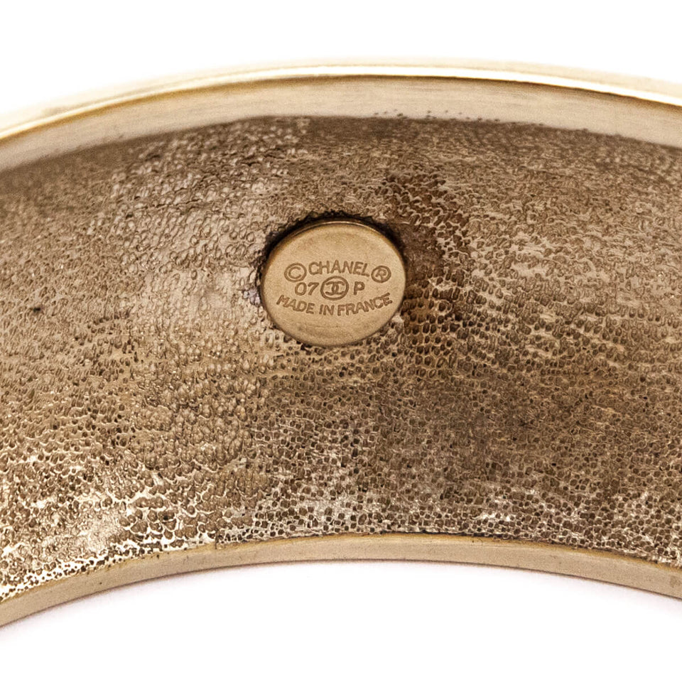 Chanel Gold-Plated L'Elegance C'est La Ligne Bangle