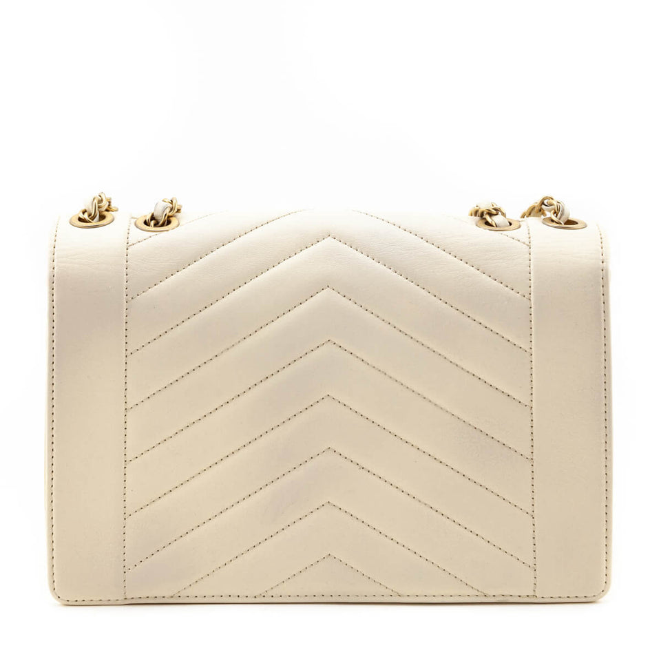 Chanel Ivory Lambskin Reversed Chevron Quilted Flap Bag